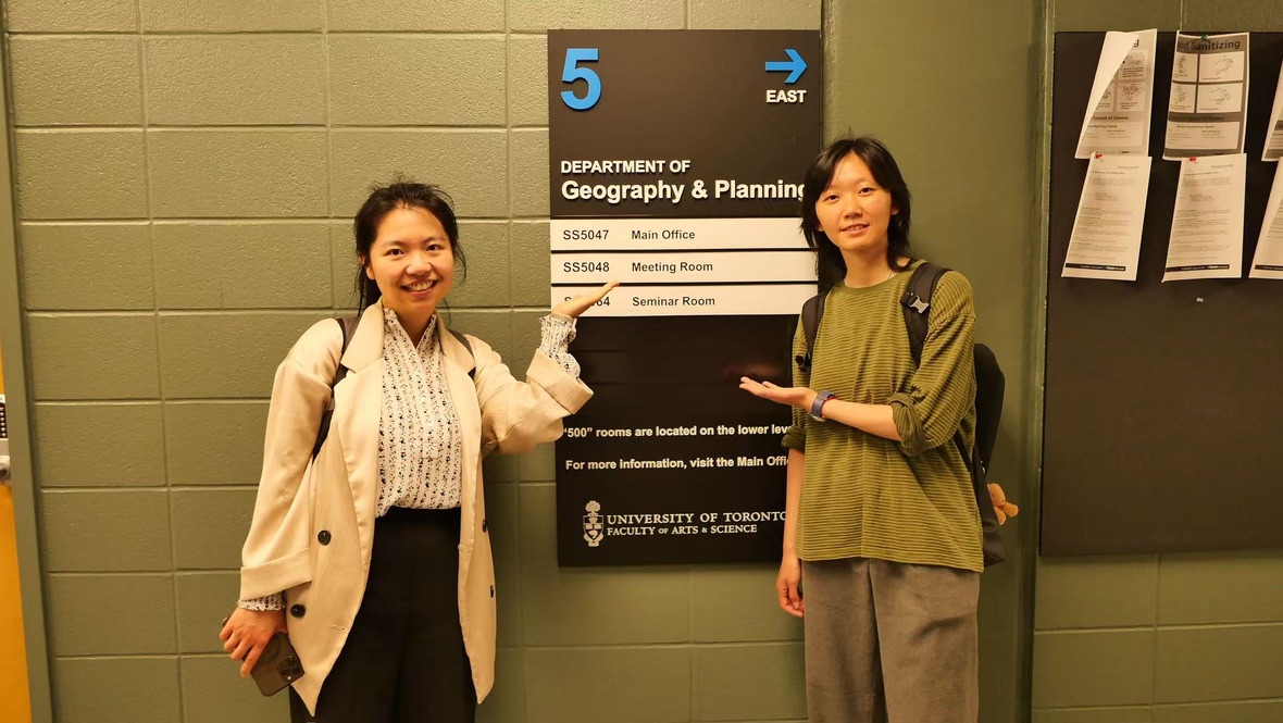 A photograph by the University of Toronto Department of Geography and Planning sign
